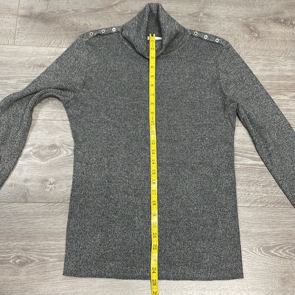 NWOT Turtleneck Ribbed Knit Sweater with Silver Buttons on Cuffs and Shoulders L - Picture 9 of 16